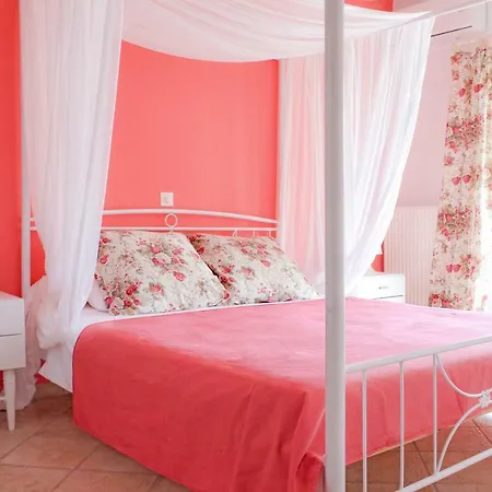 Georgina's Place *